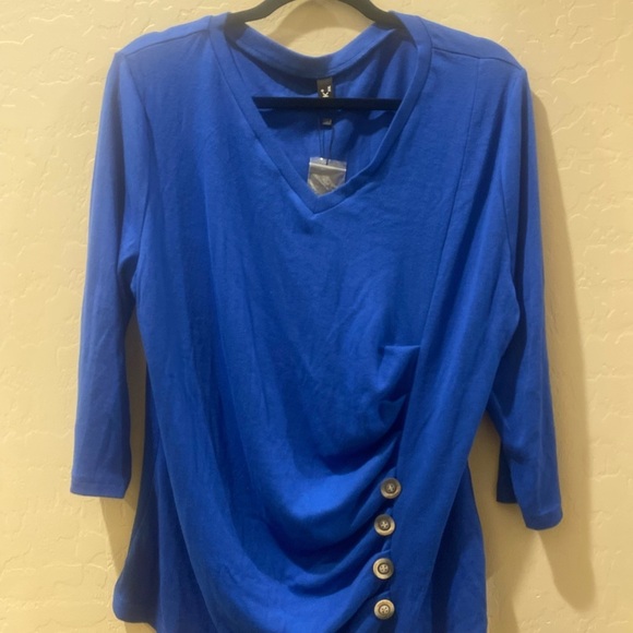 Blue Button-Detail Women's Top - Picture 3 of 6